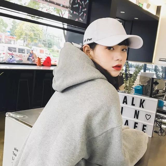 教你用批发价买衣服包包,10元批发衣服包包