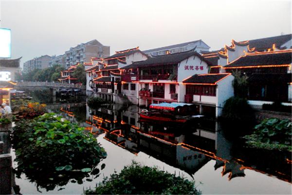 上海免费值得一去的地方,上海十大好玩的地方值得打卡