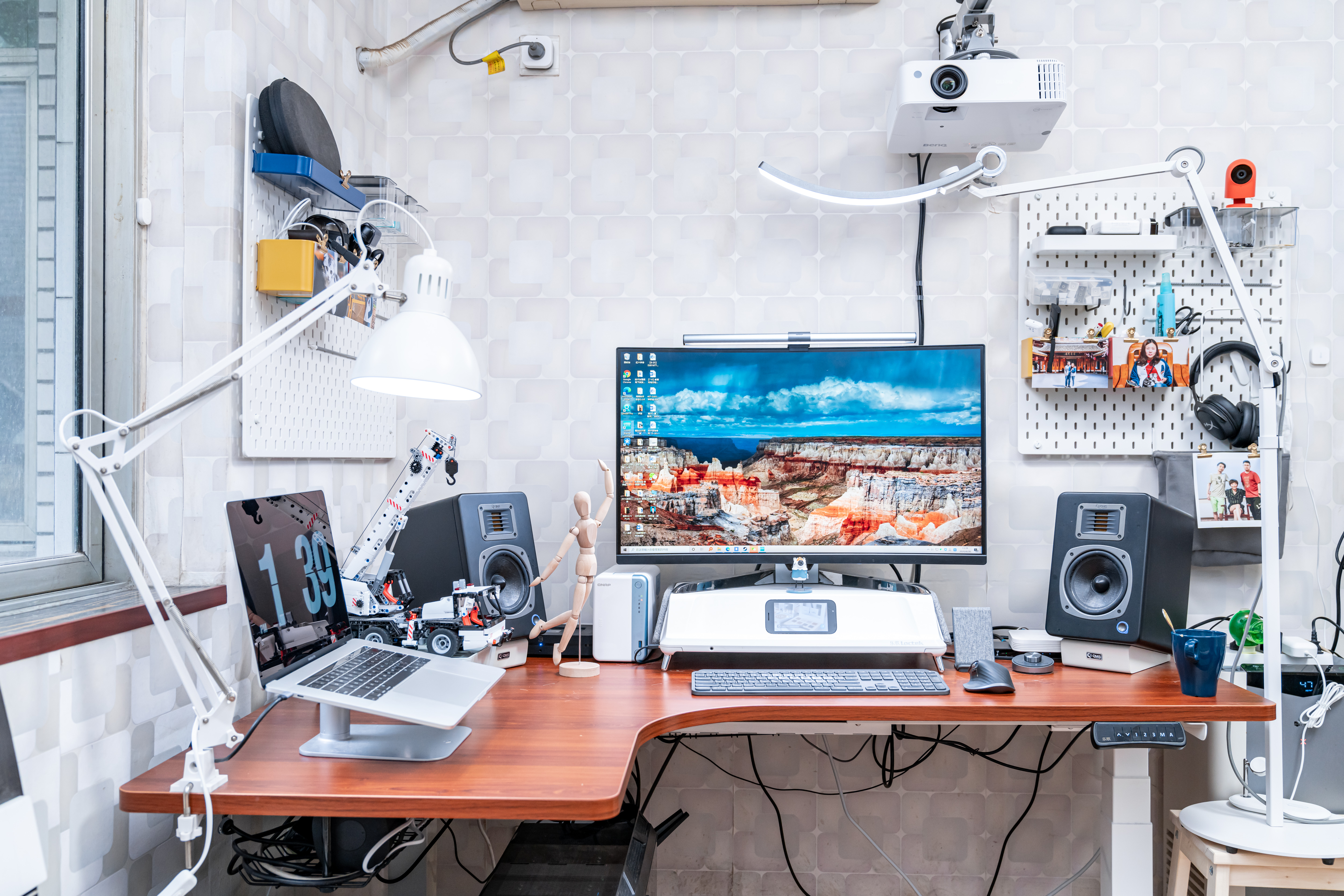 打造理想的居家办公环境：乐歌升降桌/台+明基灯具晒单