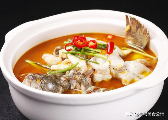 草鱼煮油豆腐的做法图片,草鱼煮油豆腐怎么做好吃又简单