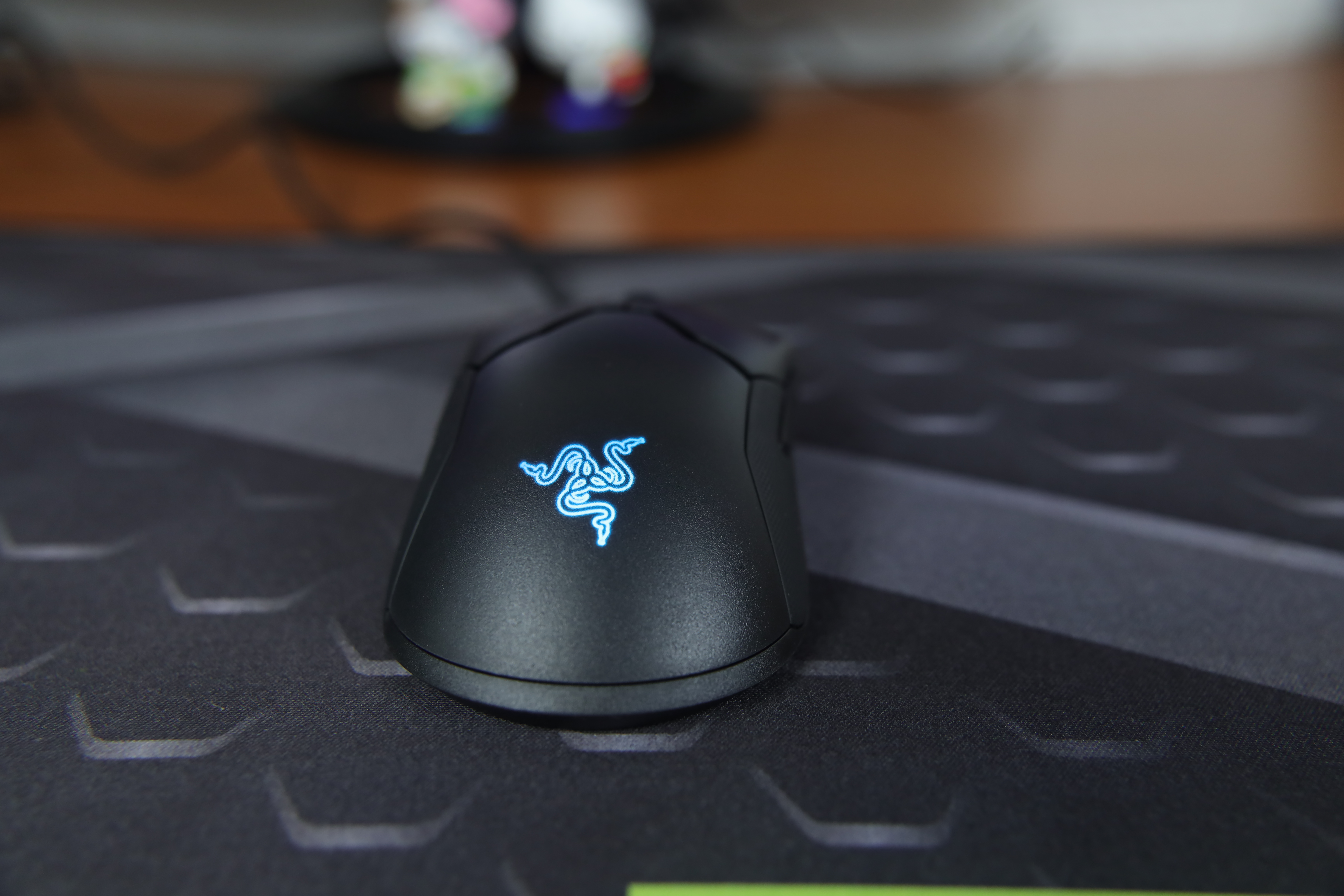 雷蛇无线毒蝰系列鼠标推荐,雷蛇鼠标16000dpi的叫什么