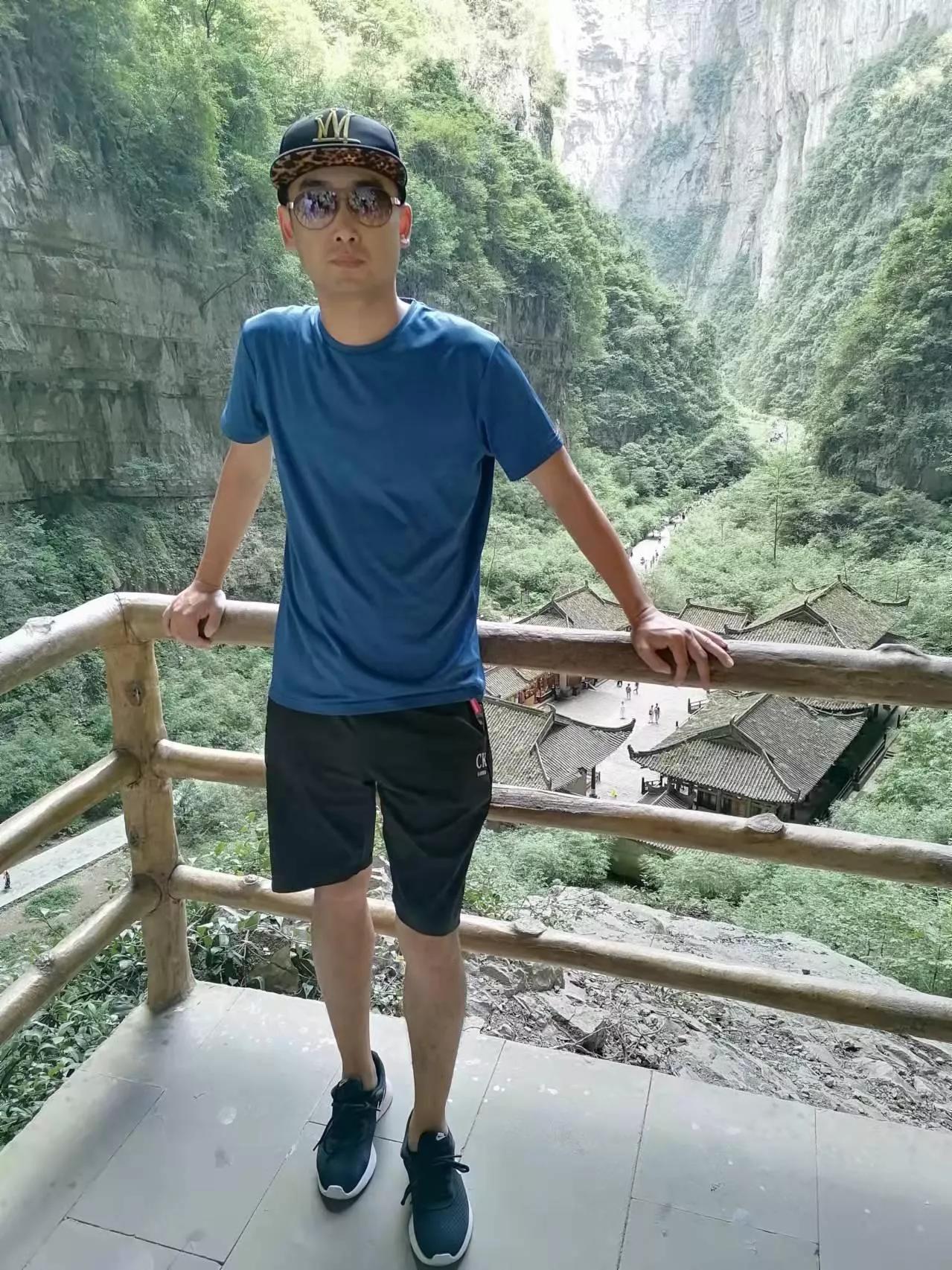 重庆武隆天坑三桥旅游一日游,重庆武隆天坑旅游详细攻略