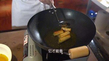 大厨教你做大葱烧海参的正宗做法,胶东大厨六加七葱烧海参