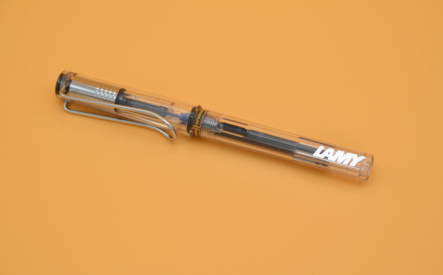 lamy凌美钢笔哪款颜色好看,lamy凌美经典黑色墨水笔使用方法