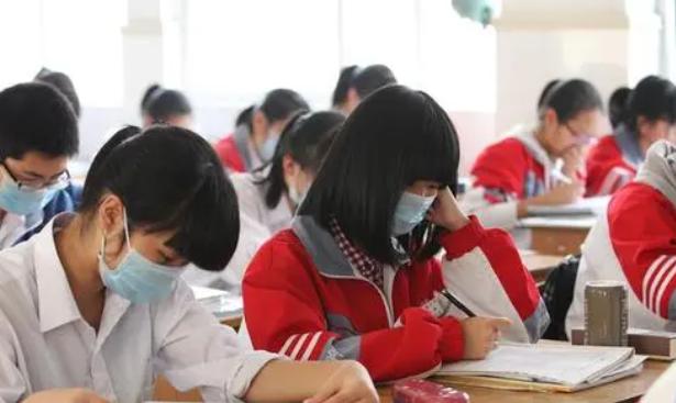 预计全国各地2021年参加高考人数,全国高考人数2021上本比例