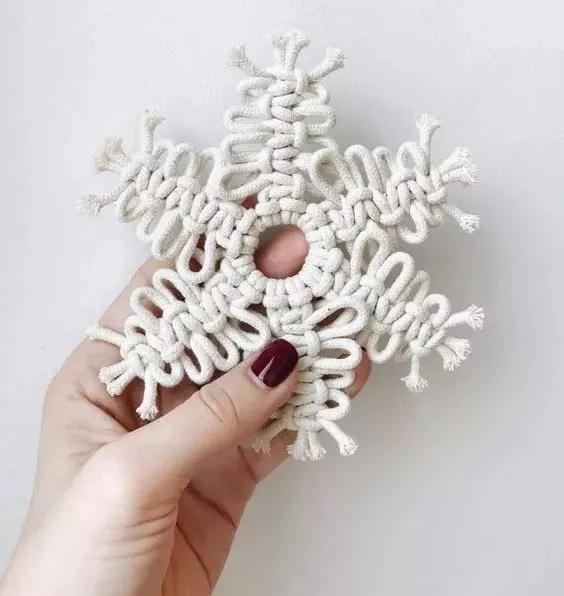 小饰品手绳编织教程,圣诞手绳编织教程简单易学