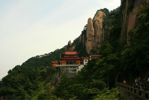 西安佛教六大祖庭寺院地址,中国四大名山佛教圣地