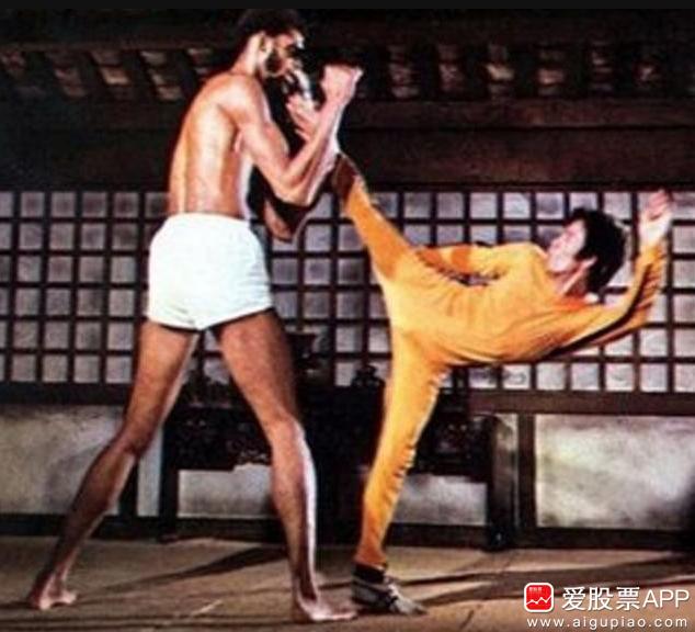 李小龙谈哲学心如止水,李小龙谈哲学的书籍