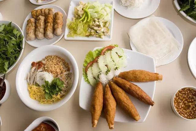 芽庄旅游攻略超详细,芽庄旅游自由行必去的地方