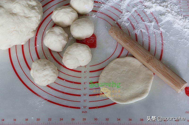 开早餐店的舅舅，做的包子蓬松香软，掌握三个技巧，在家也能做