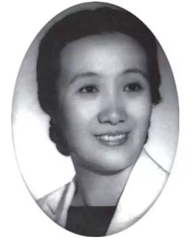 “锦江饭店”创始人董竹君：周总理设宴接见，杜月笙更是敬她三分