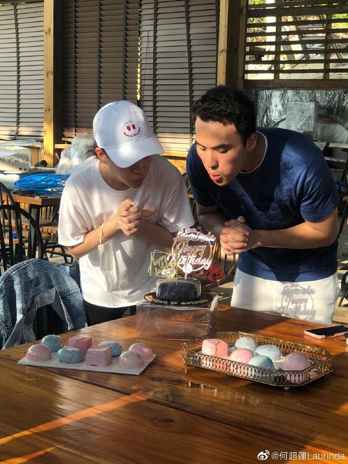 何超莲与弟弟做猜字游戏测龙凤胎心灵感应，结局让人忍俊不禁