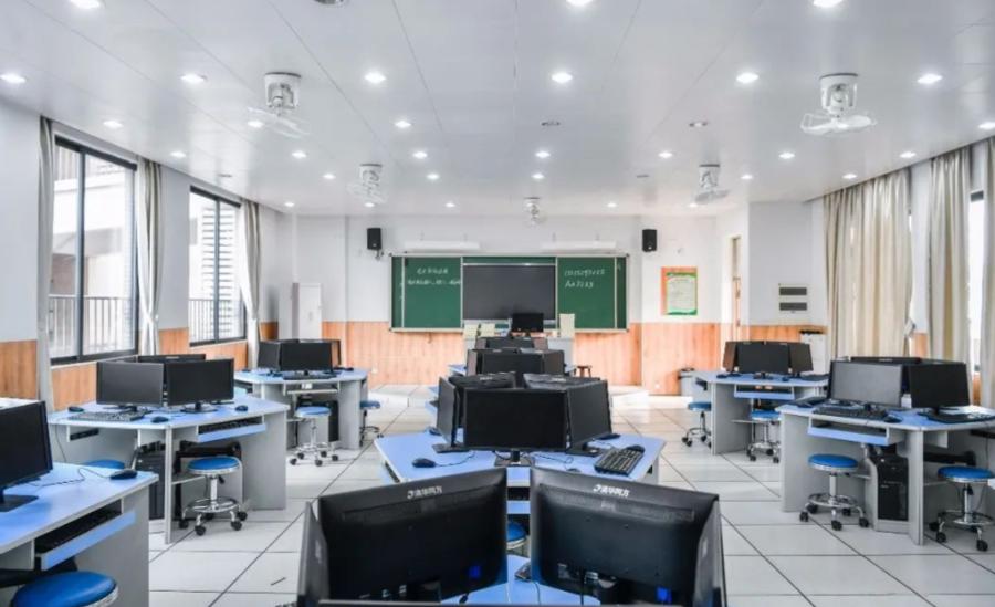 长岭居小学排名,广州黄埔长岭居小学