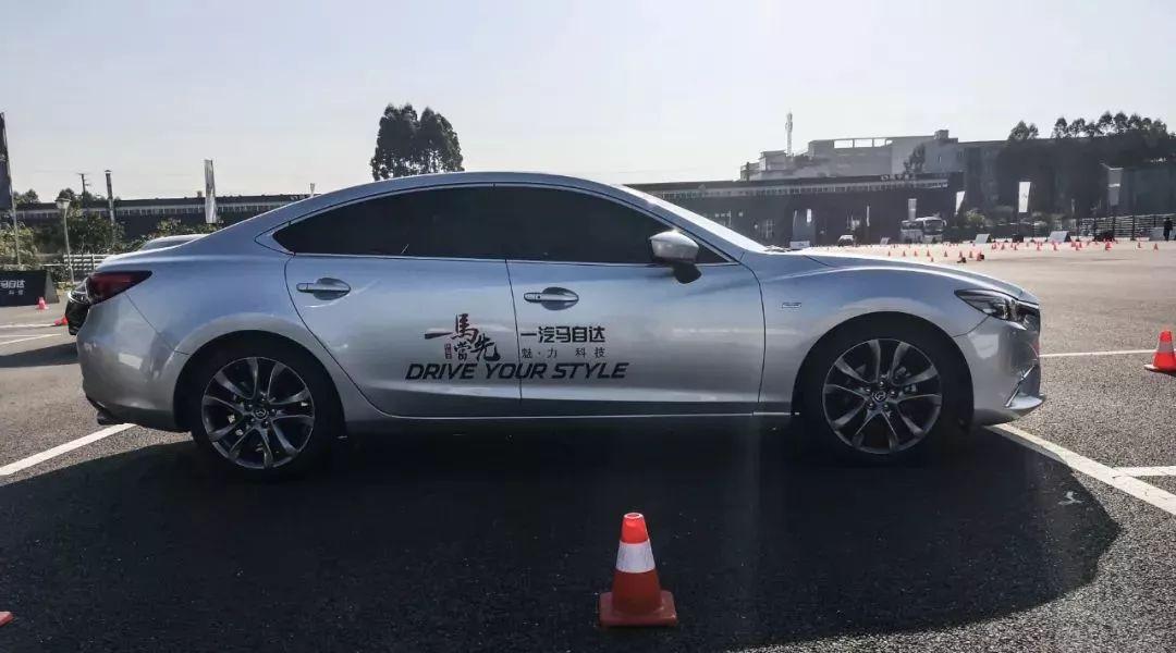 雅阁君威凯美瑞阿特兹怎么选,雅阁天籁凯美瑞迈腾君威对比