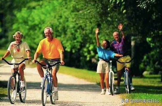 一日旅游带什么必备品,寒假中年人旅游推荐