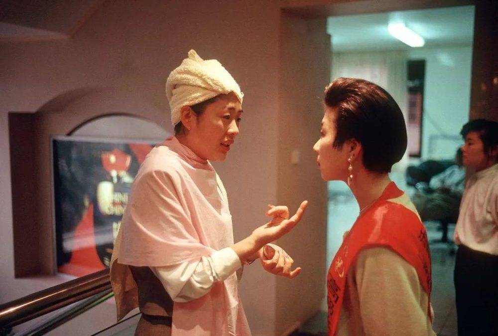 那个开放、捞金、豪情的90时代，才仅仅过去了20年而已