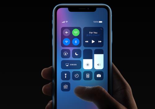 苹果xr可以用5v2a充电吗,苹果xr充电显示有液体怎么办