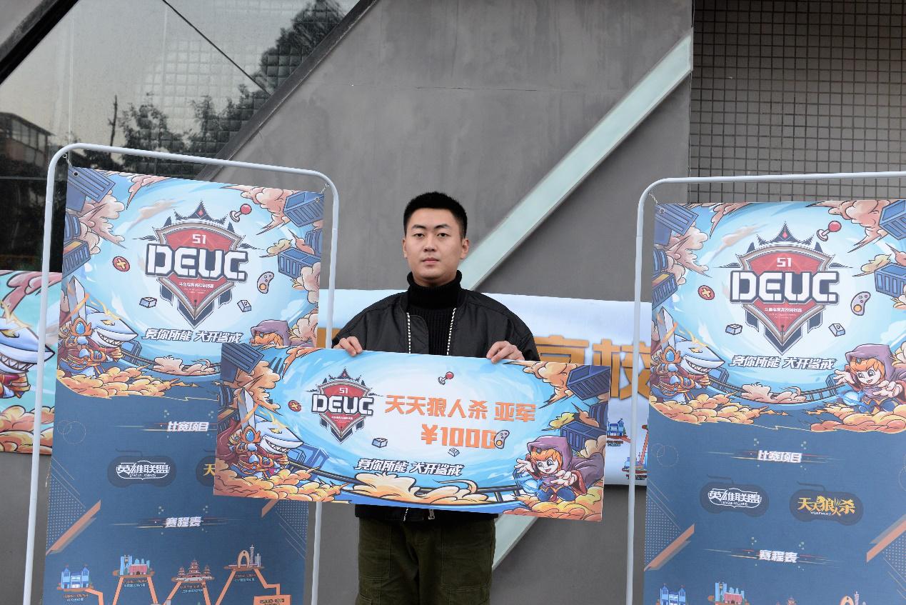 鏂楅奔鎵撴枟鐩存挱,鏂楅奔鍐烽攱vs鐕冭尪