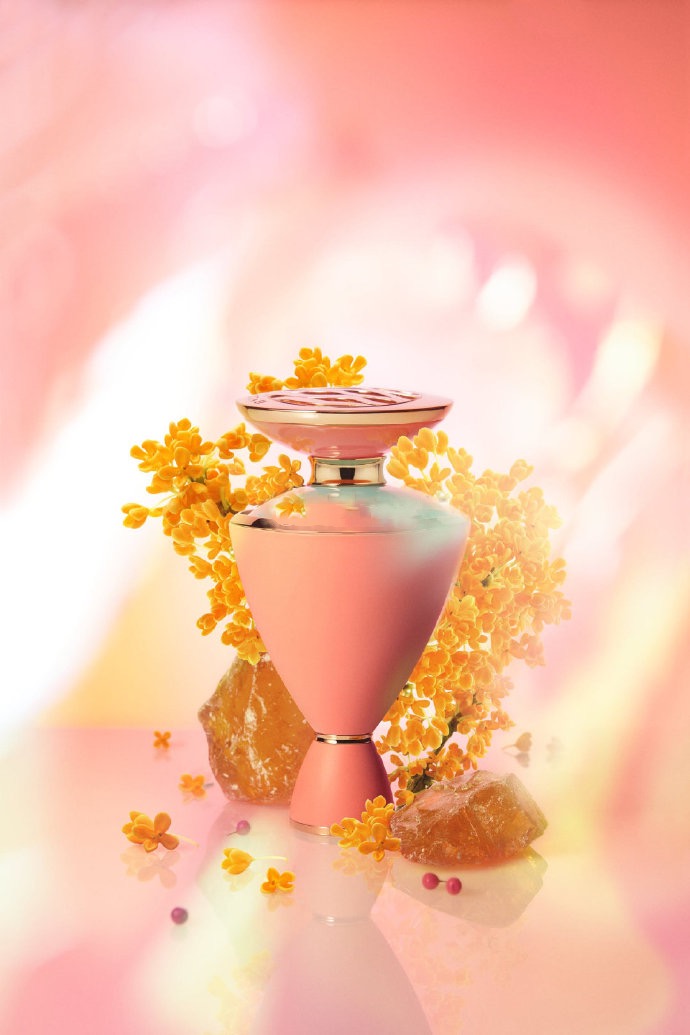 九月新品香水出奇制胜，麝香、胡椒竟成热门香料，大牌们真会玩