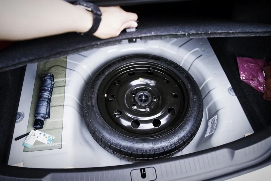 雪佛兰科鲁泽轻混实测,雪佛兰科鲁泽轻混版试驾