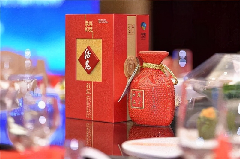 酒鬼酒曾经力压茅台,中国八大名酒酒鬼酒