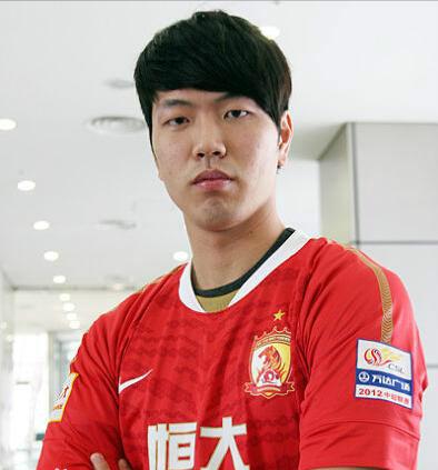 看中超联赛的都是哪些人,看中超比赛的有多少