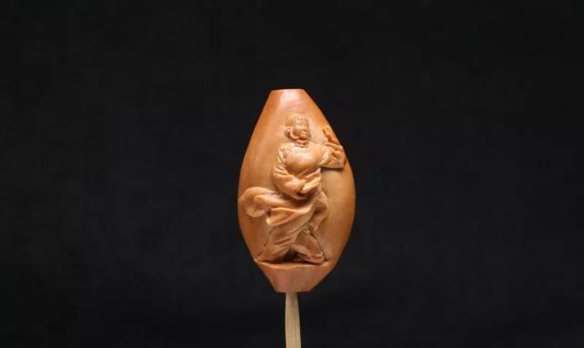 核雕的雕刻题材,刀尖上的艺术核雕工具知多少