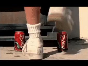 卸妆广告被指侮辱女性,卸妆巾侮辱女性事件