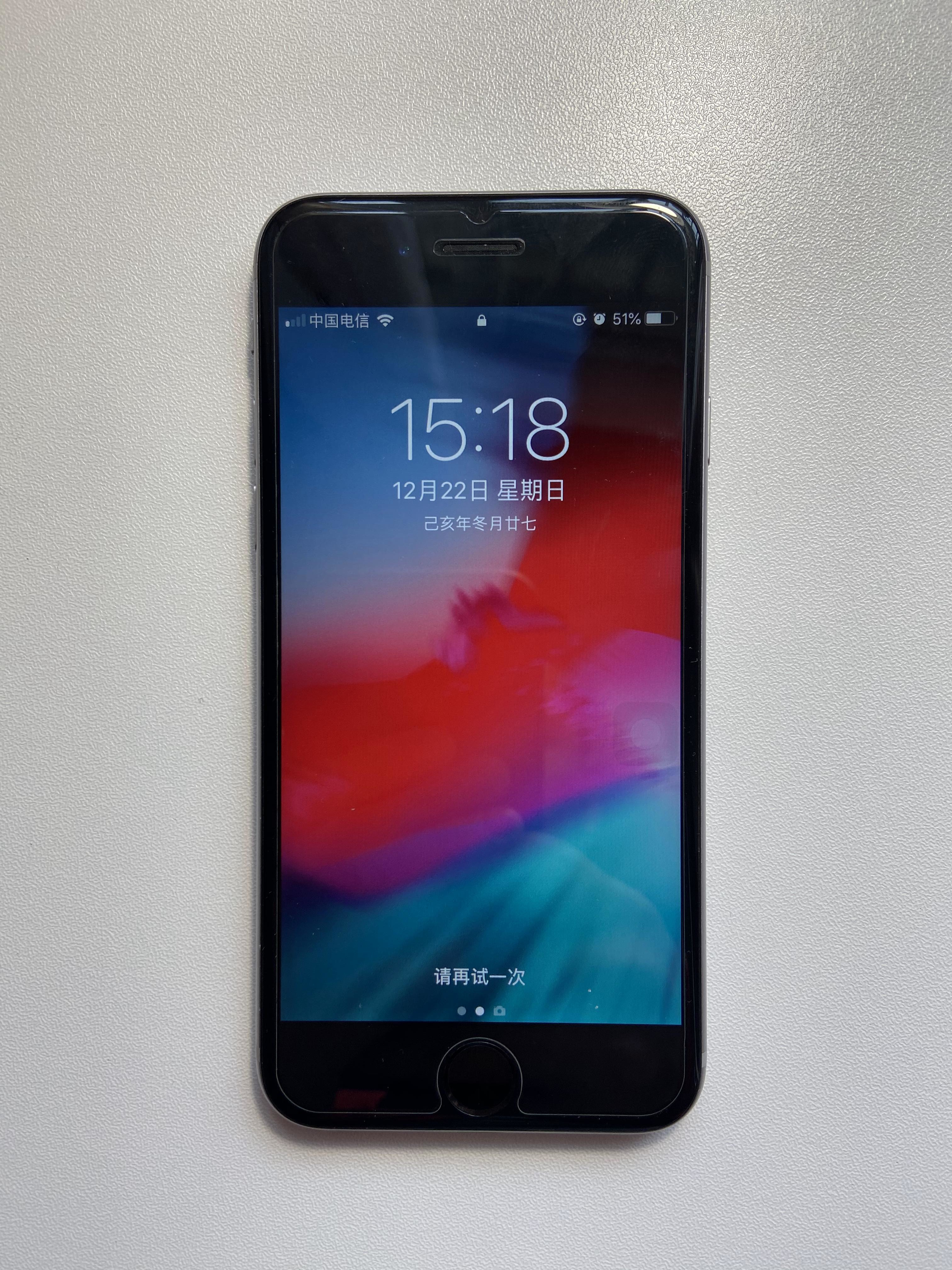 用了五年的iphone6s换电池,给iphone4换上4s的电池