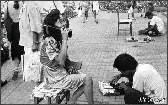 1987年出厂大哥大手机,历史上的今天移动版2020