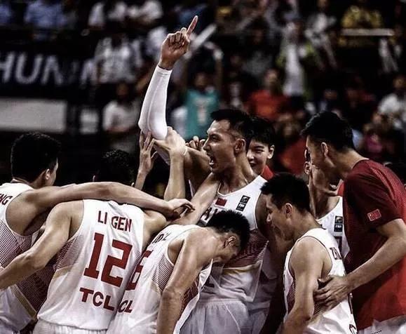 易建联（16年），顶天立地