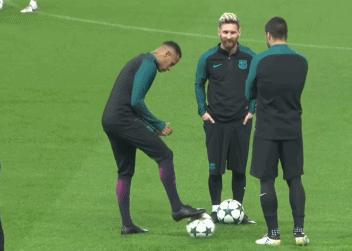 大哥还是球霸？如果伊布是你队友你会不会自闭