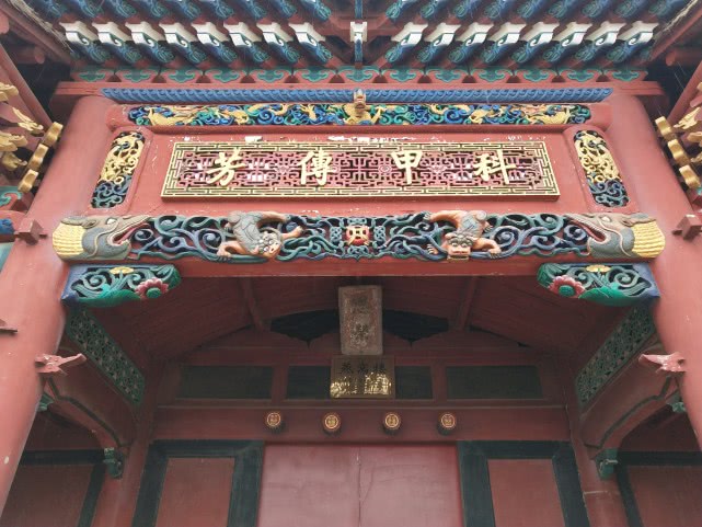 国家重点*物文**，这样的燕窝楼门楼，据说全国仅有两座