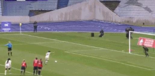 “爽”翻天的大巴黎这位中国女孩凭借什么成为PSG的刺客之王？