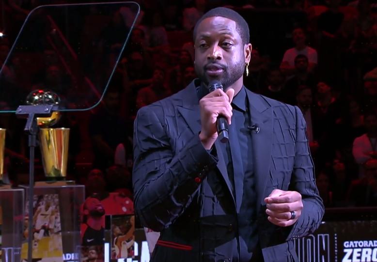 3号球衣致敬韦德视频,3号球衣韦德