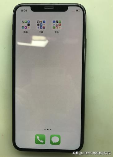 iPhoneX无触摸最后是这样不换件根治