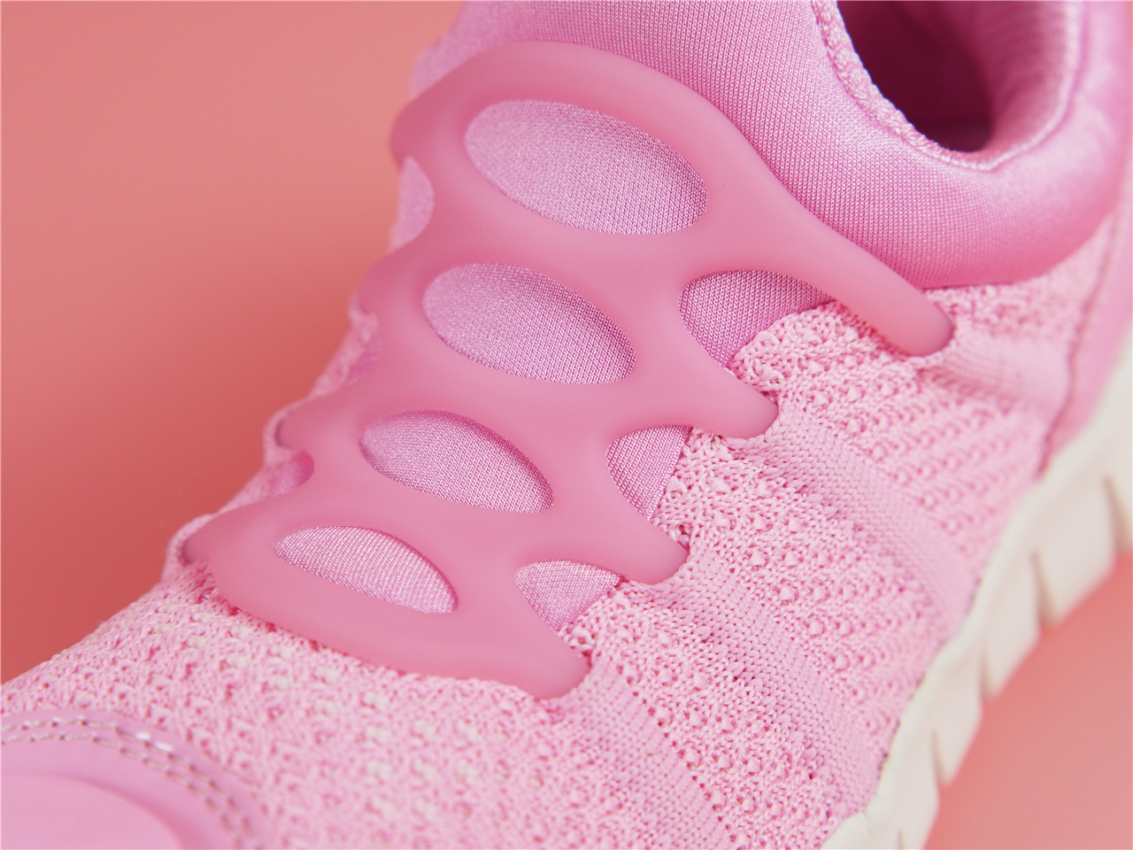 freetie专业跑步鞋,freetie缓震超轻运动鞋