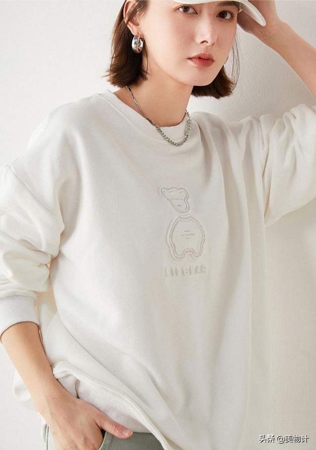 早秋洋气卫衣,适合深秋的卫衣