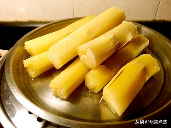 一锅羊肉，十里飘音，细腻清纯，肉质自然鲜美，蔗香毫无腥膻