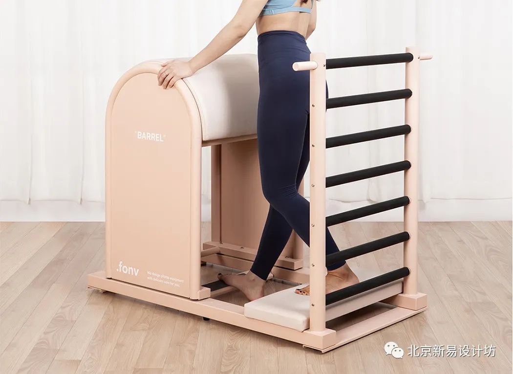 人性化多元化和实用性的健身器材,高科技有未来设计感的健身器材