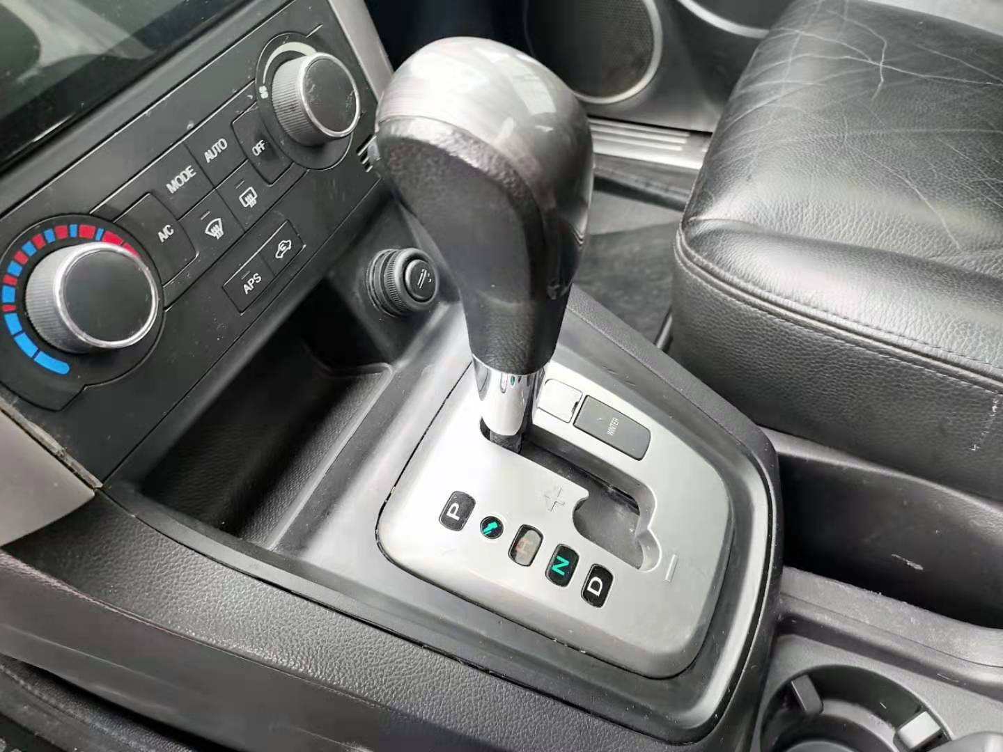 13年进口科帕奇2.4四驱7座,12年科帕奇2.4排量四驱价格