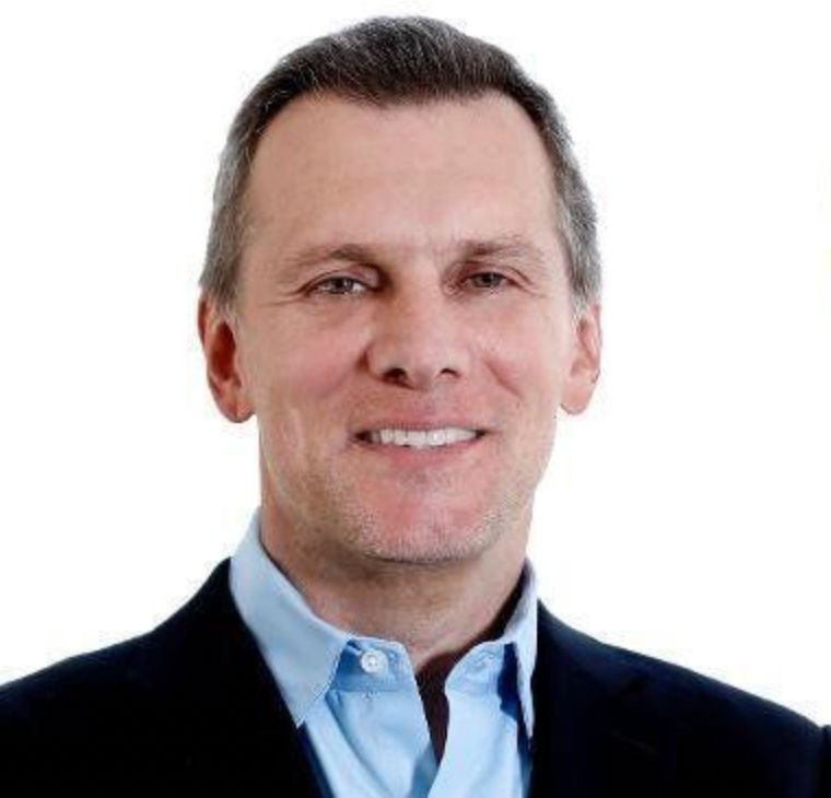 运动场里藏着21世纪最精明的商人