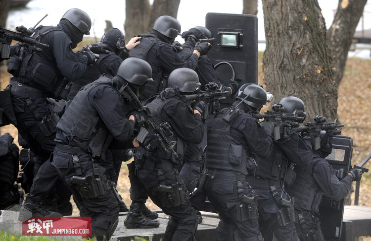 高级CQB教程第七讲：密集阵型与分散阵型