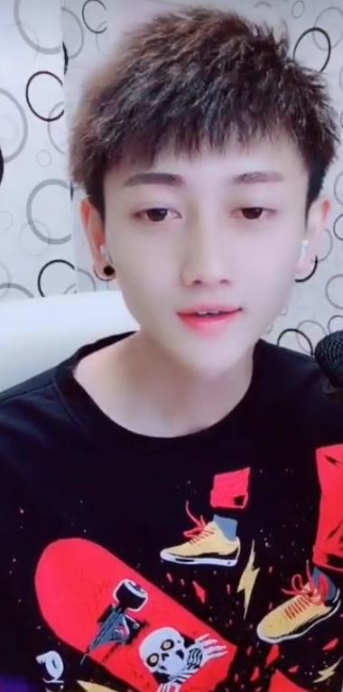 火山主播小阿宇,火山主播百变小阿宇个人资料