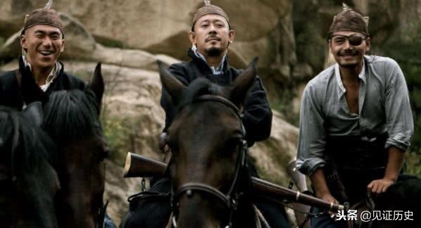 土匪黑话中的“天王盖地虎”，为啥下句接着“宝特镇河妖”？