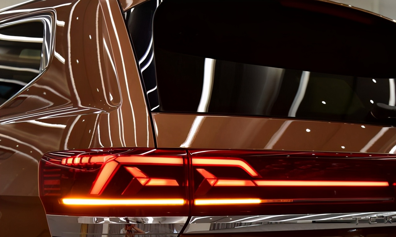 30万没要汉兰达提了奔驰,汉兰达和大众途昂试驾