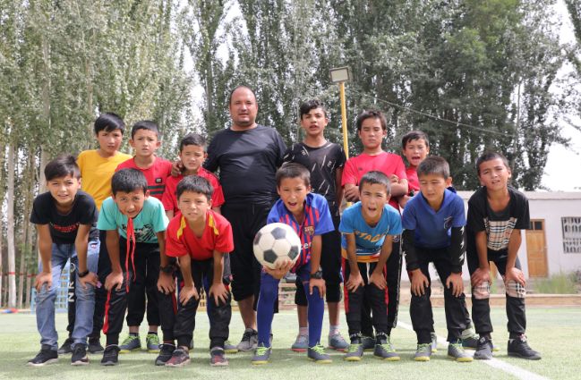 沙漠中的足球梦,沙漠足球梦