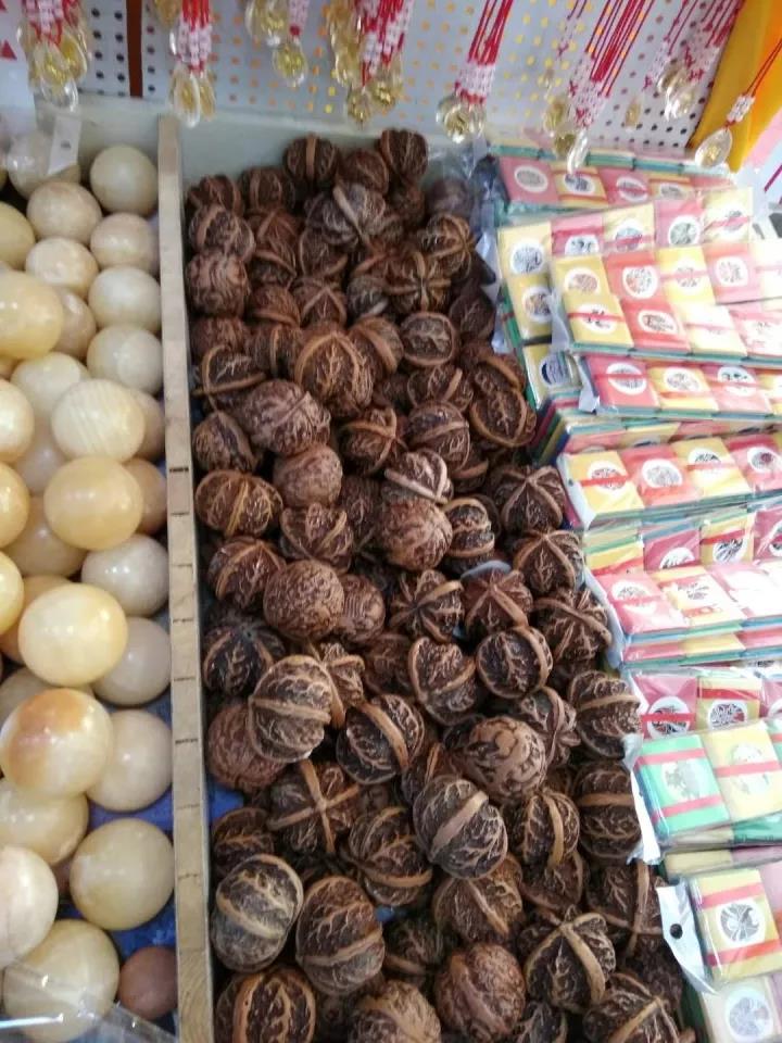 新玩友入圈，这四大“高危”手串假货地，很多人都被坑