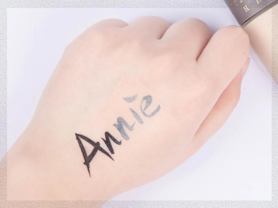 8小时实测11瓶网红粉底液，干皮、油皮、痘痘肌照着买就对了！