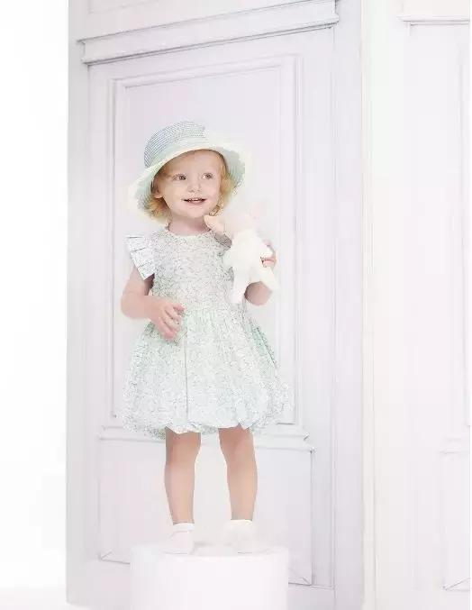 冬天儿童怎么穿搭衣服好看又时尚,儿童唐装怎么穿搭